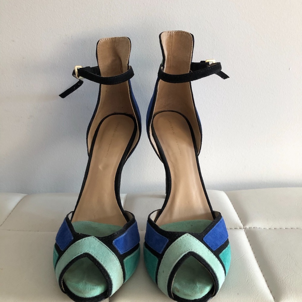 Zara suede heels